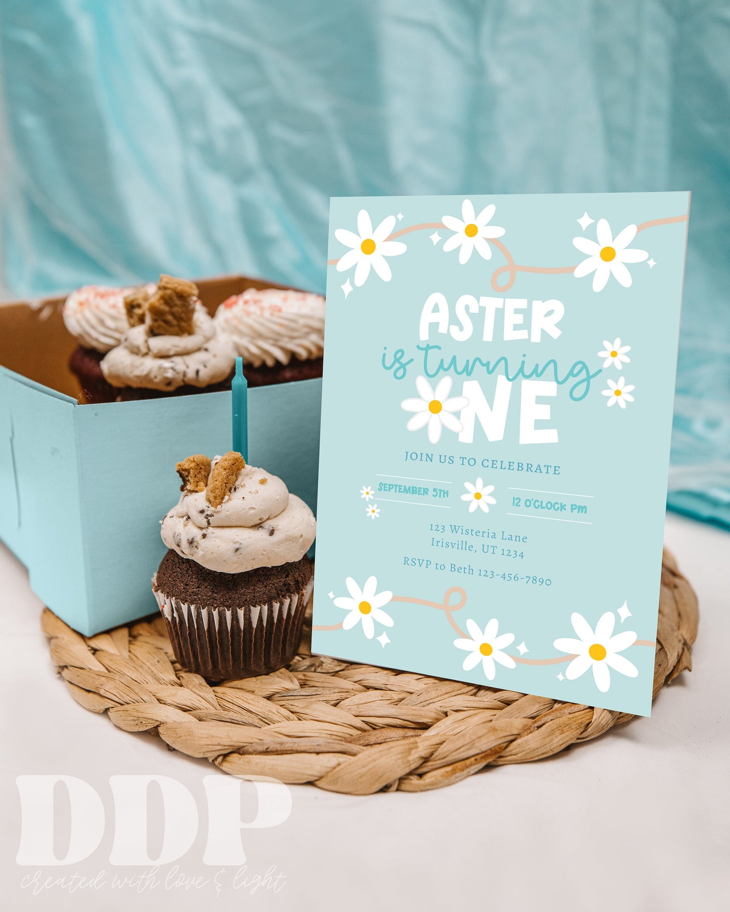 ANY AGE Daisy Chain Blue Birthday Invite | Modern Daisy Birthday Invite | Boho Daisy Birthday Invite | Blue Floral Digital Evite